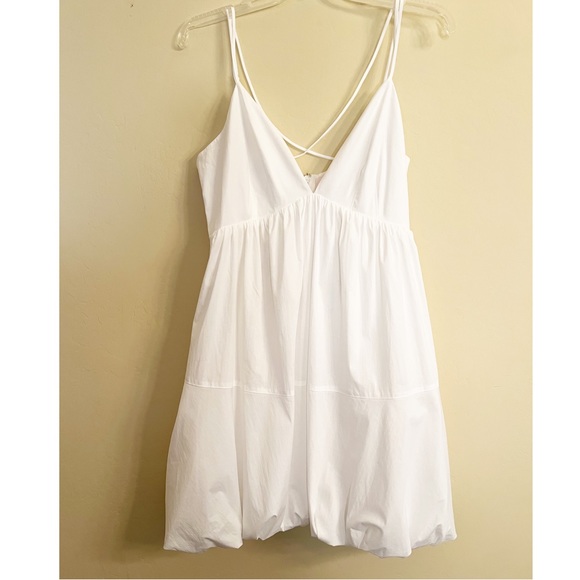 Cinq a sept Effie Bubble Mini Dress.  Size 10 - Picture 4 of 11